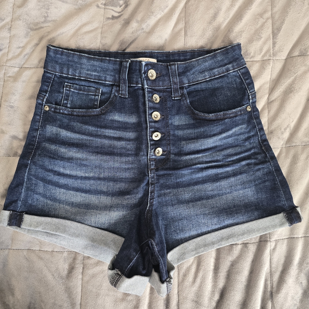 Ariya Jean Shorts